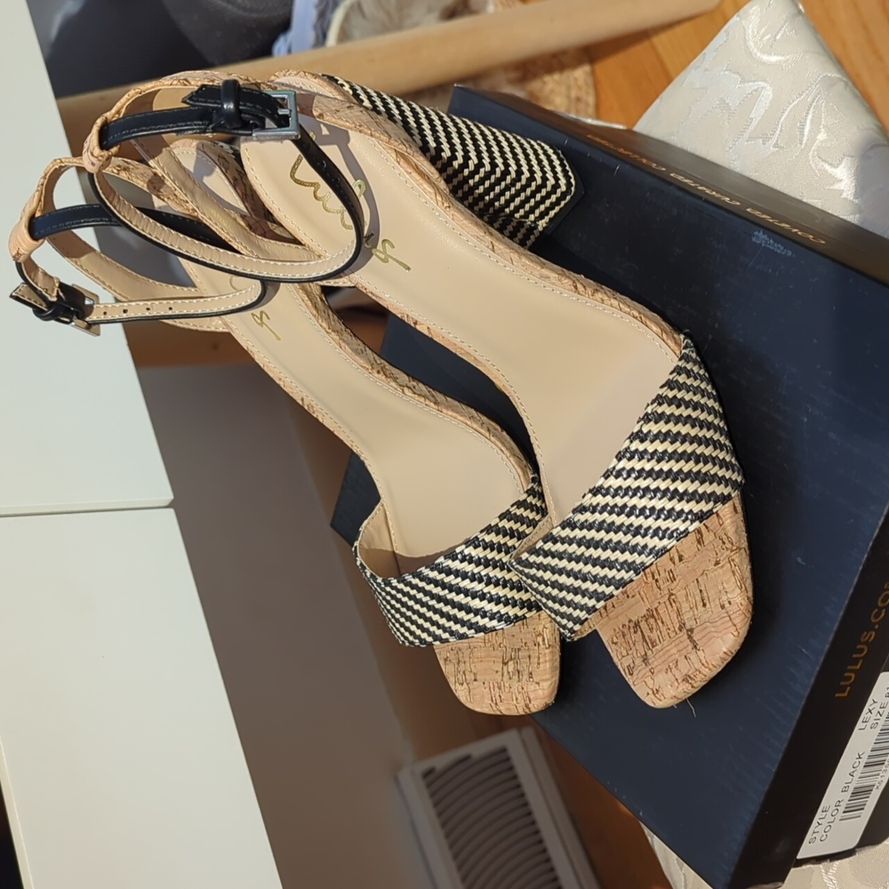 Lulu's Lexy Black Woven Cork Ankle Strap Square-Toe High Heel Sandals size 8.5